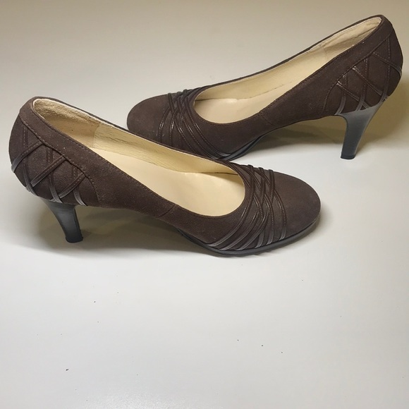 A.S.O. Brand Women’s Heels Size 7 - Picture 6 of 9